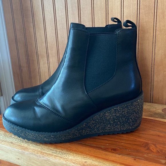 Aetrex Dawn Wedge Boot Chelsea platform size 8.5 avant-garde modern comfort - Picture 5 of 10